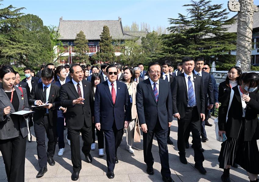 马英九访陆 黄珊珊：民众党乐观其成
